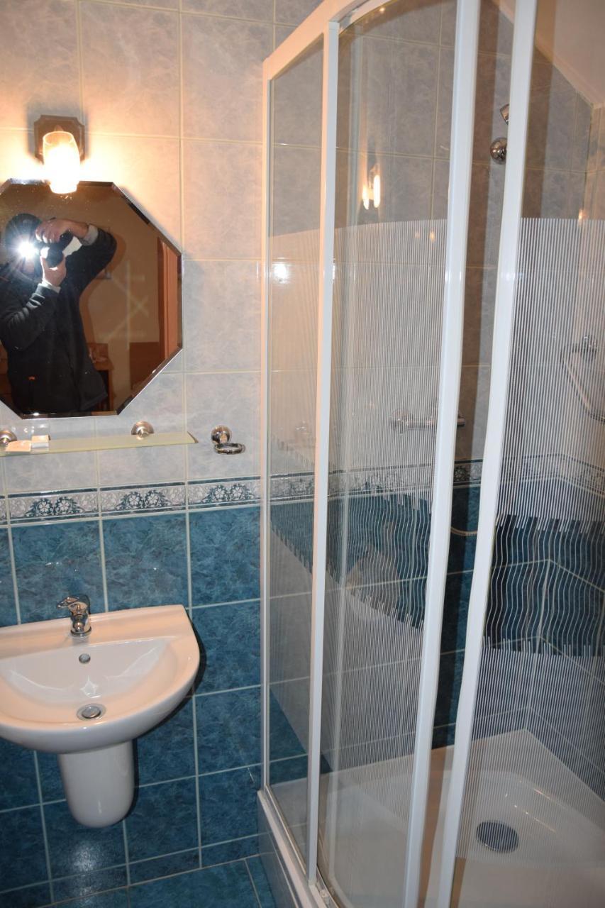 Inter-Bar-Motel Nowe Marzy Esterno foto