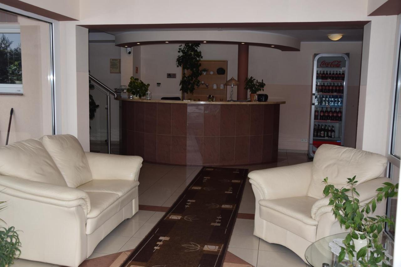 Inter-Bar-Motel Nowe Marzy Esterno foto