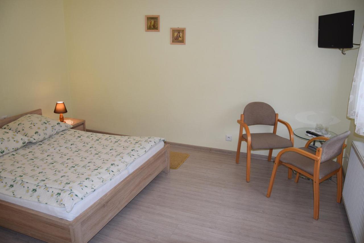 Inter-Bar-Motel Nowe Marzy Esterno foto
